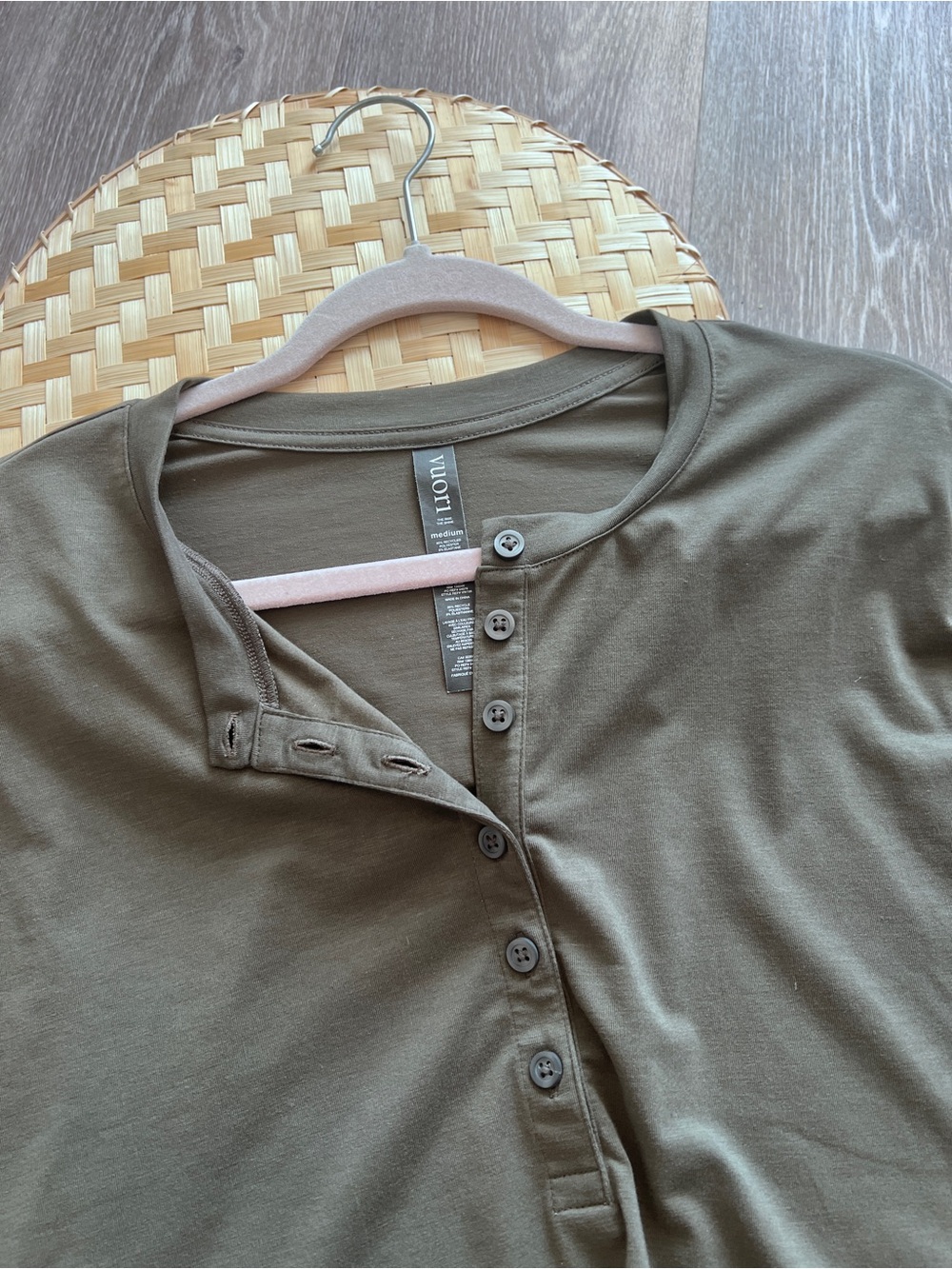 Vuori Avalon Henley - Picture 4 of 7